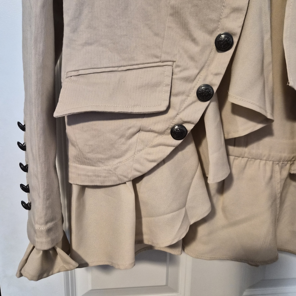 Free People Women's Ruffled Button-Front Draped Romance Jacket In Natural - Picture 5 of 10